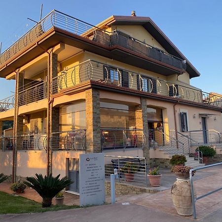 Miro' Agropoli Bed & Breakfast ภายนอก รูปภาพ