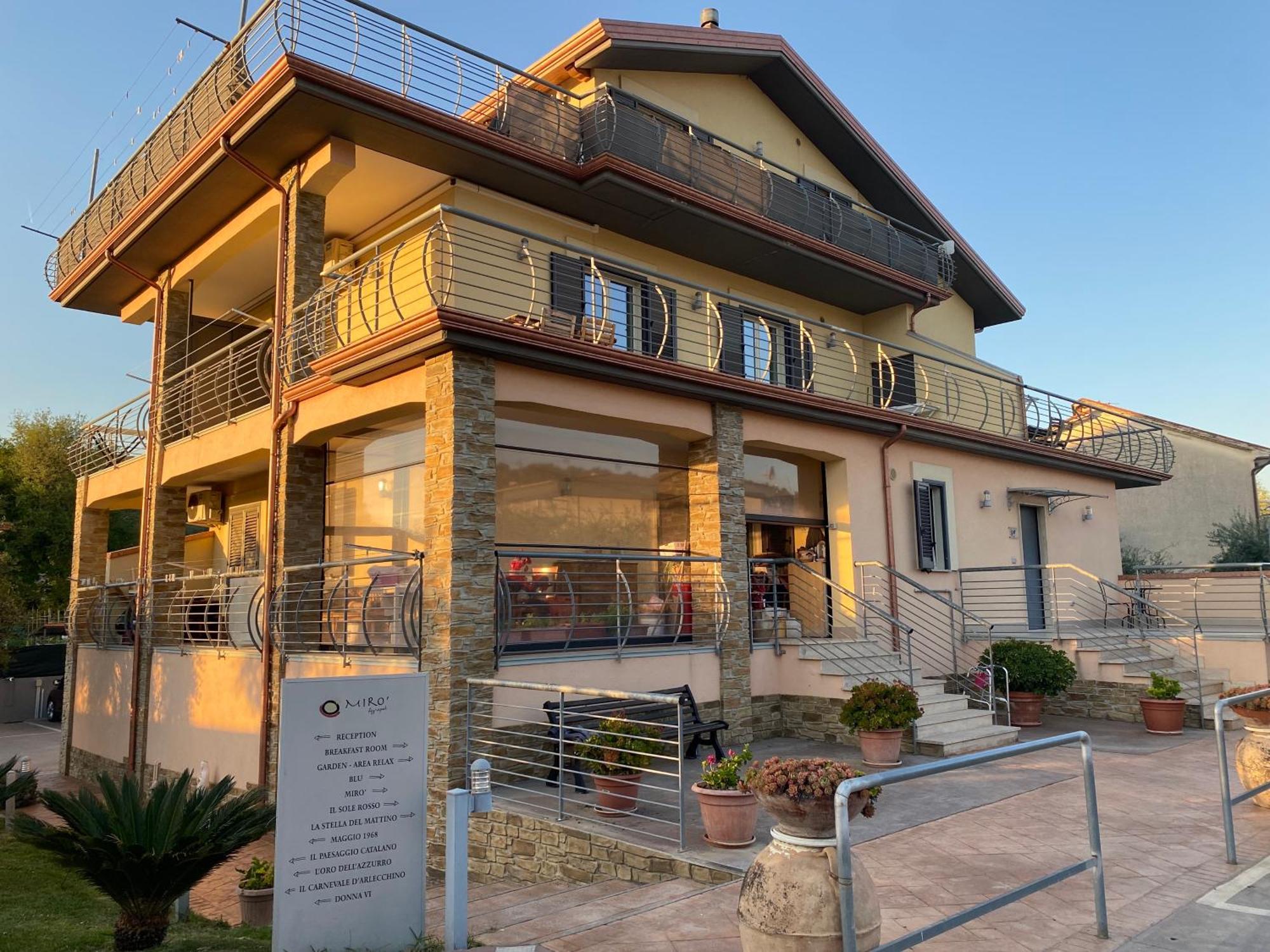 Miro' Agropoli Bed & Breakfast ภายนอก รูปภาพ